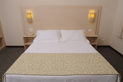 Golden Blue 3* Londrina